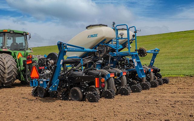 Запчастини Kinze: Якість, Надійність та Ефективність