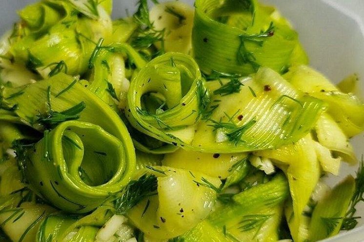 20 простих і смачних рецептів маринованих кабачків 20 простих і смачних рецептів маринованих кабачків